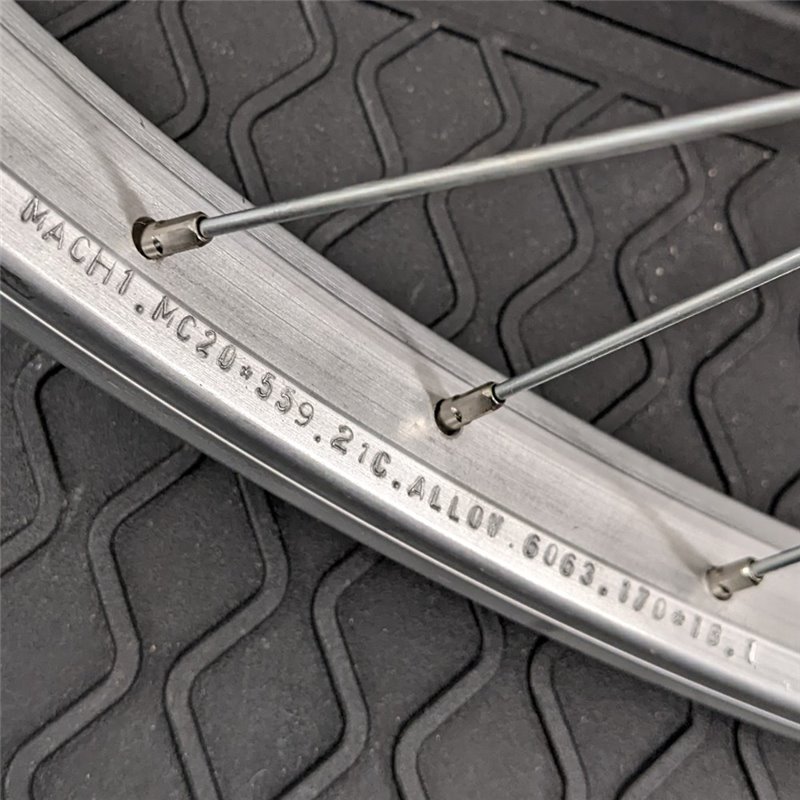 Raleigh 26 Rear Wheel 559-21 Rim Brake Screw On Freewheel type Q/R