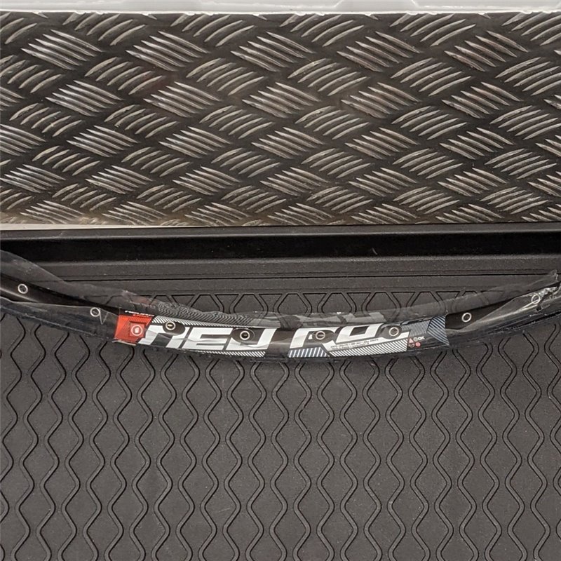 Mach1 Neuro 27.5in MTB Disc Rim 584-19 Black 36H