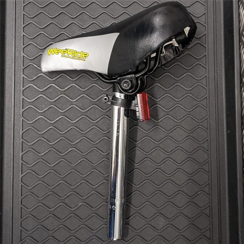 Weeride Co/Pro Pilot Replacement Saddle, Seat Post and Reflector